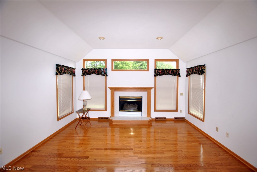 Wynde Tree - Residential