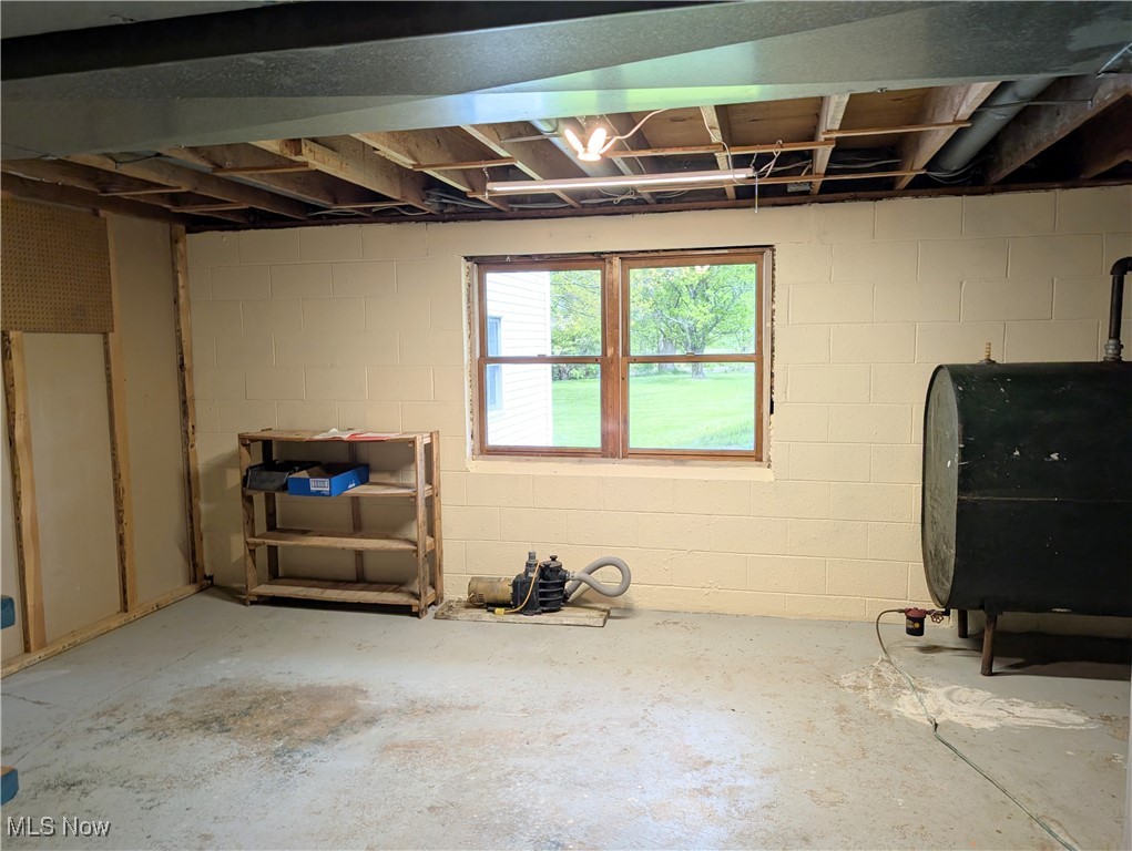 14864 Hayes Road, Middlefield, Ohio image 29