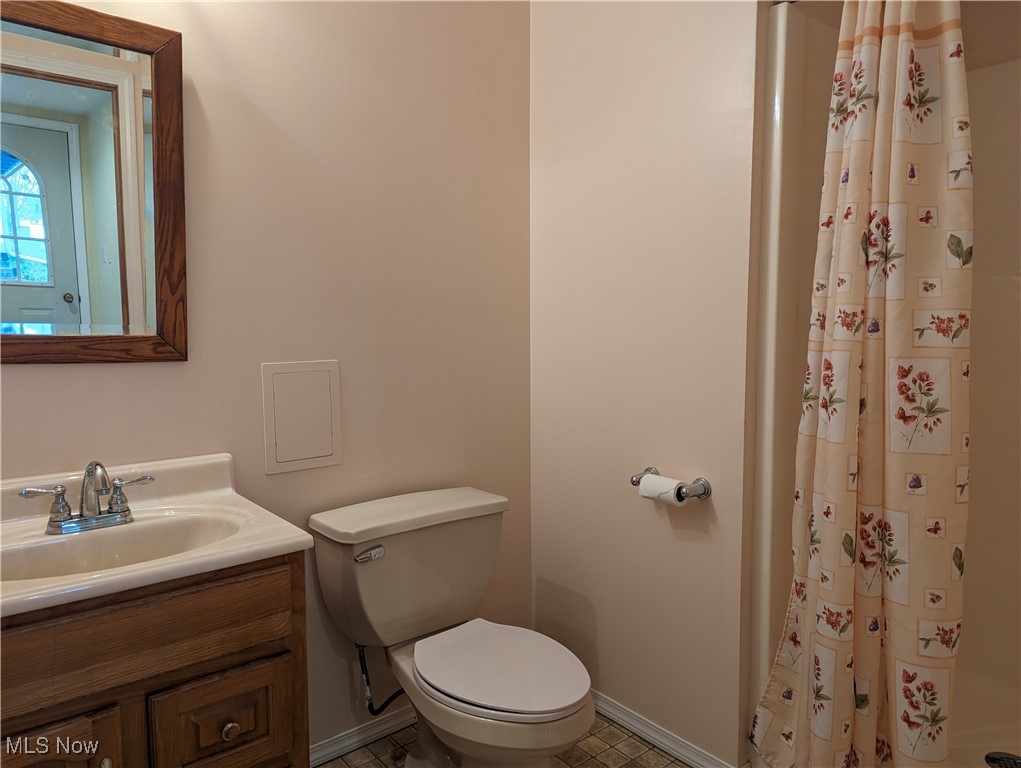 14864 Hayes Road, Middlefield, Ohio image 22