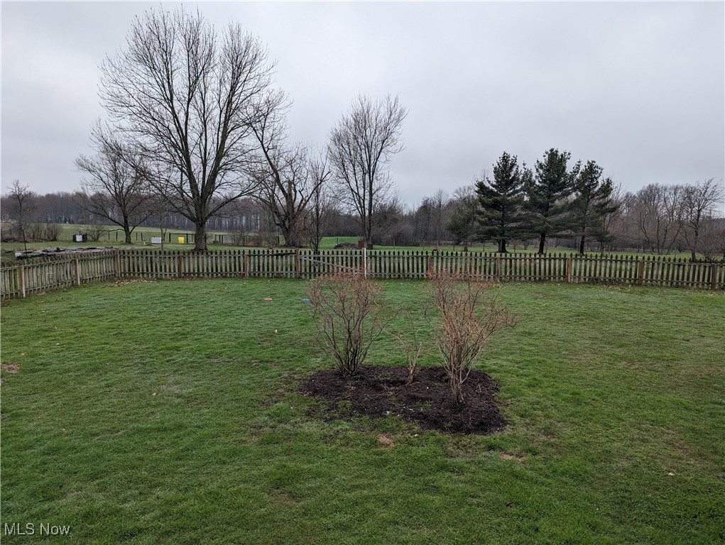 14864 Hayes Road, Middlefield, Ohio image 6
