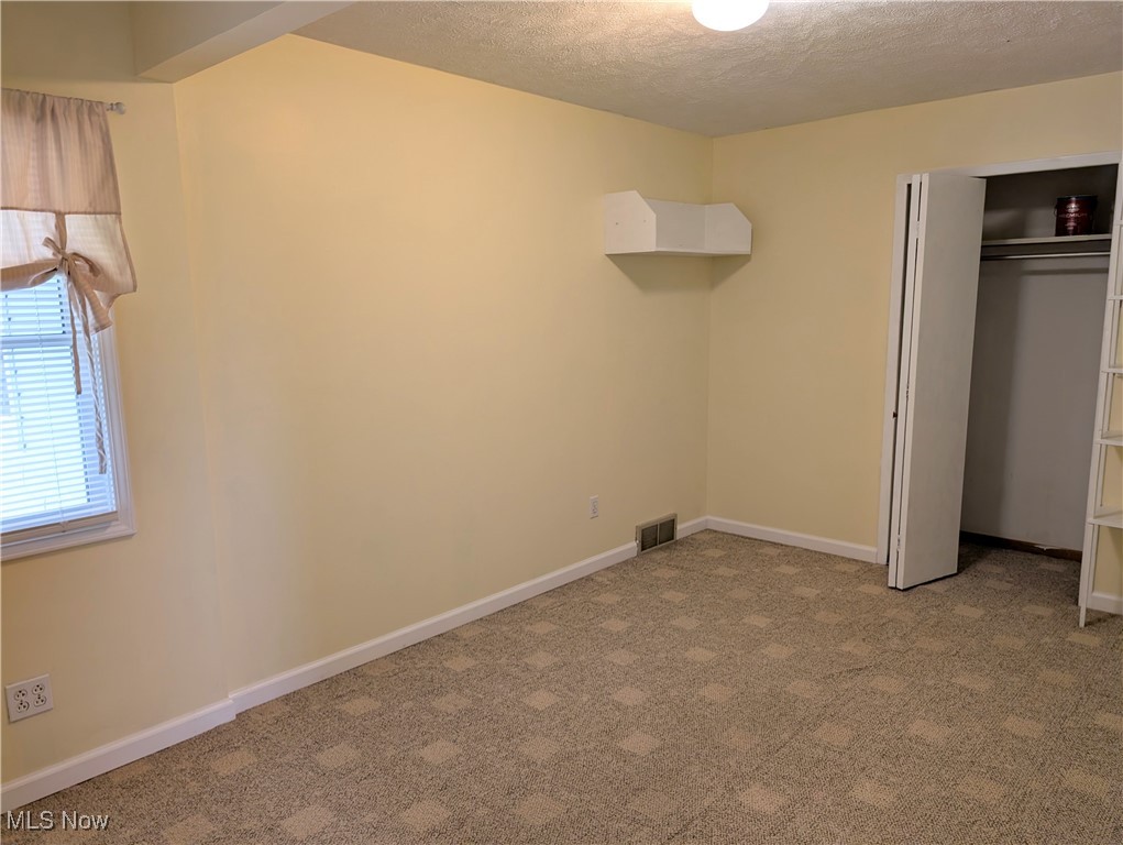 14864 Hayes Road, Middlefield, Ohio image 13