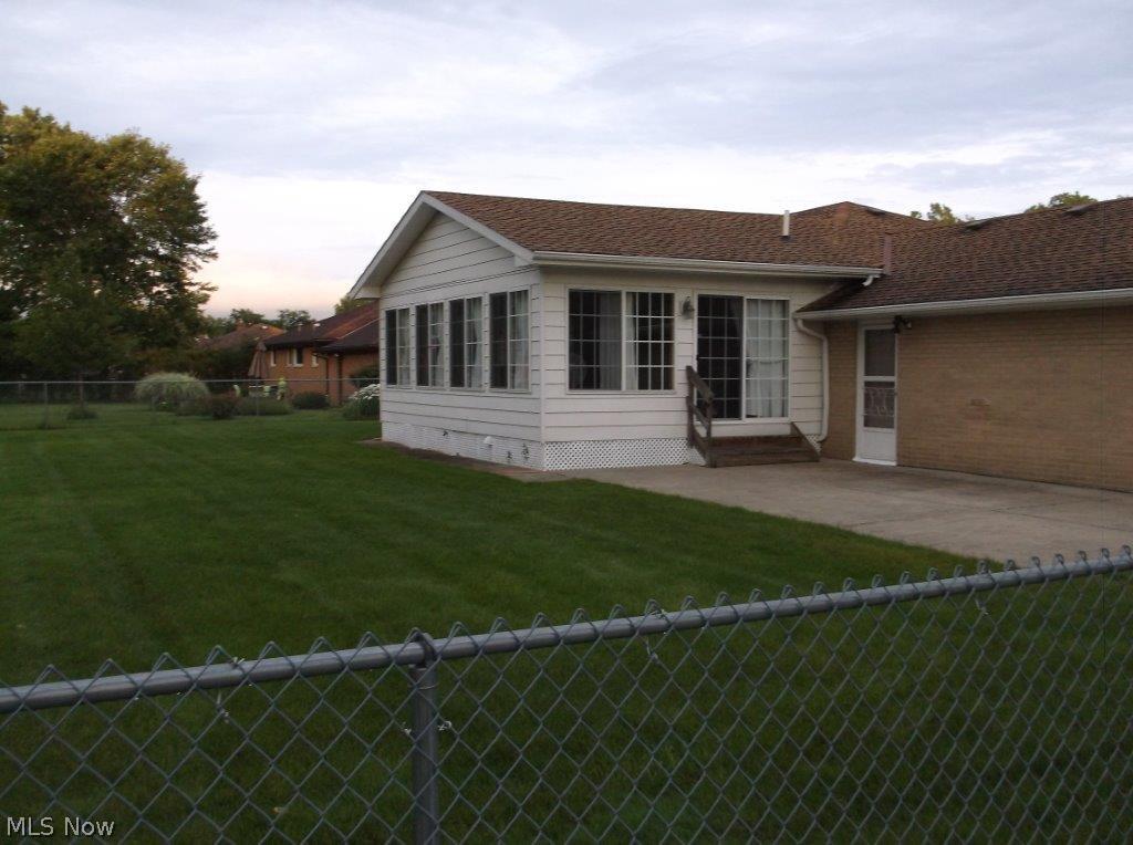 J & R Bldg Co - Residential