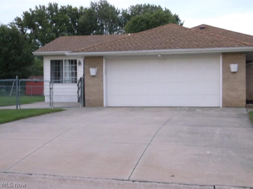 J & R Bldg Co - Residential