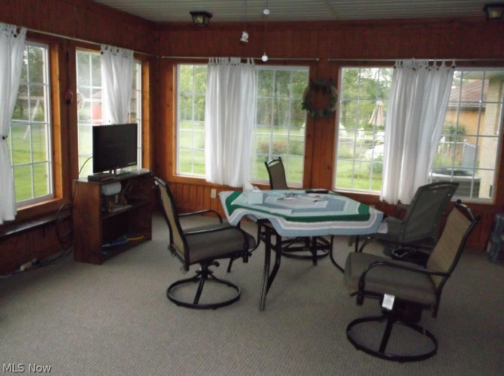 J & R Bldg Co - Residential