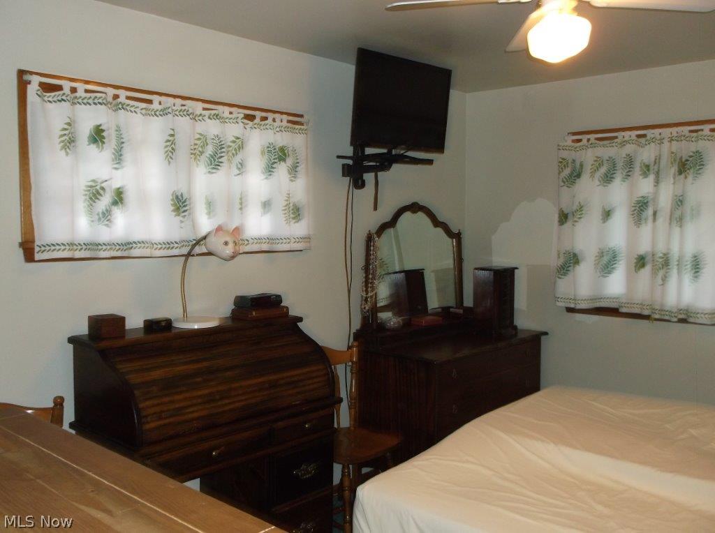 J & R Bldg Co - Residential