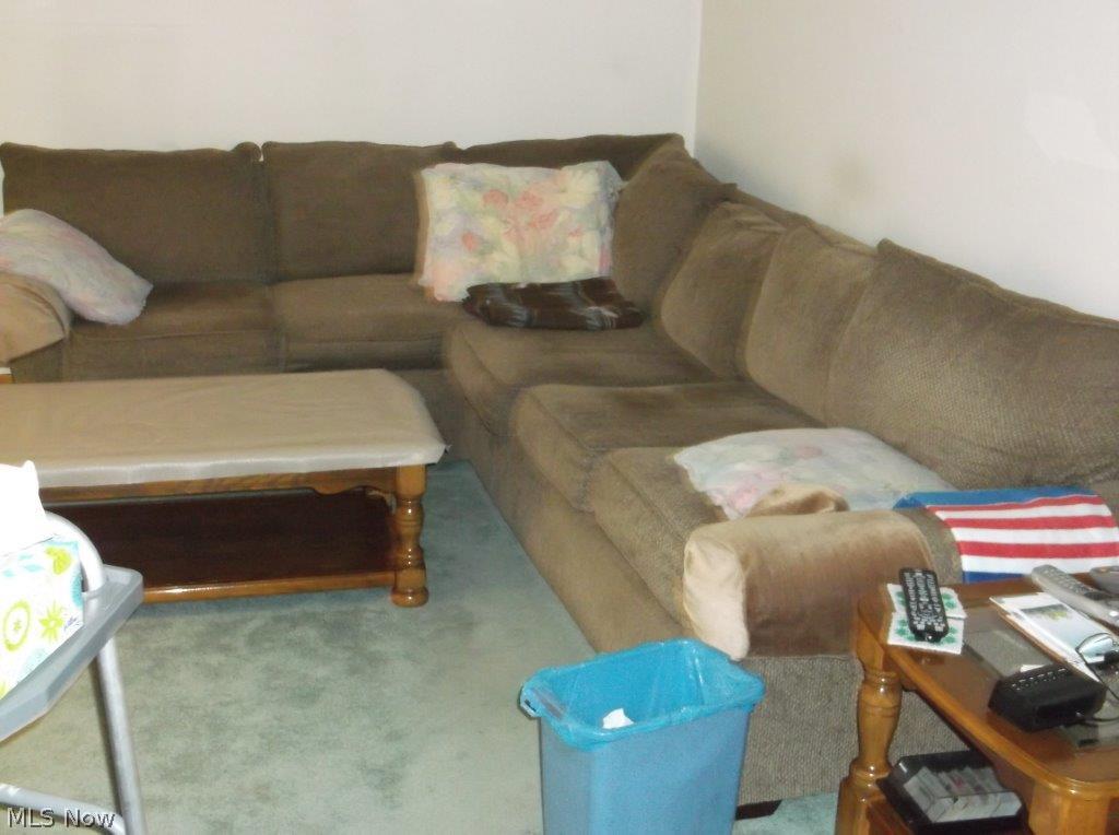 J & R Bldg Co - Residential