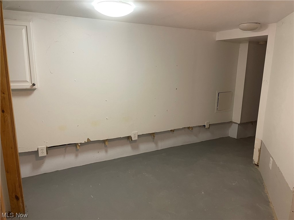 Village/Creston - Residential