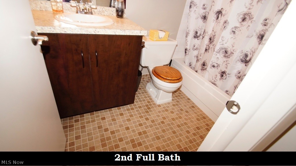 Raintree Condo - Residential