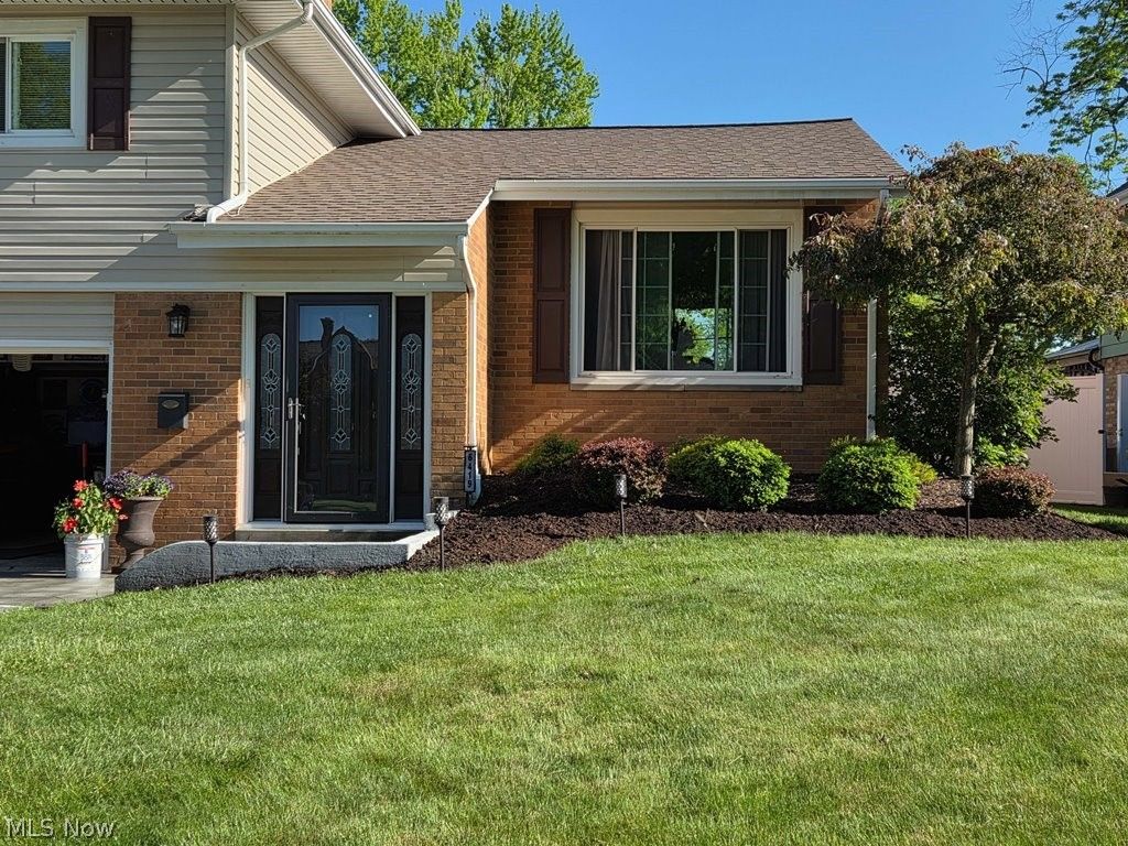 Photo of 6419 Hollywood Drive, Parma, OH 44129 (MLS # 5204747)