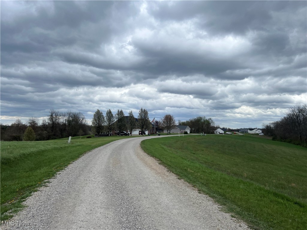 E Hawthorn Drive, Mcconnelsville, Ohio image 7