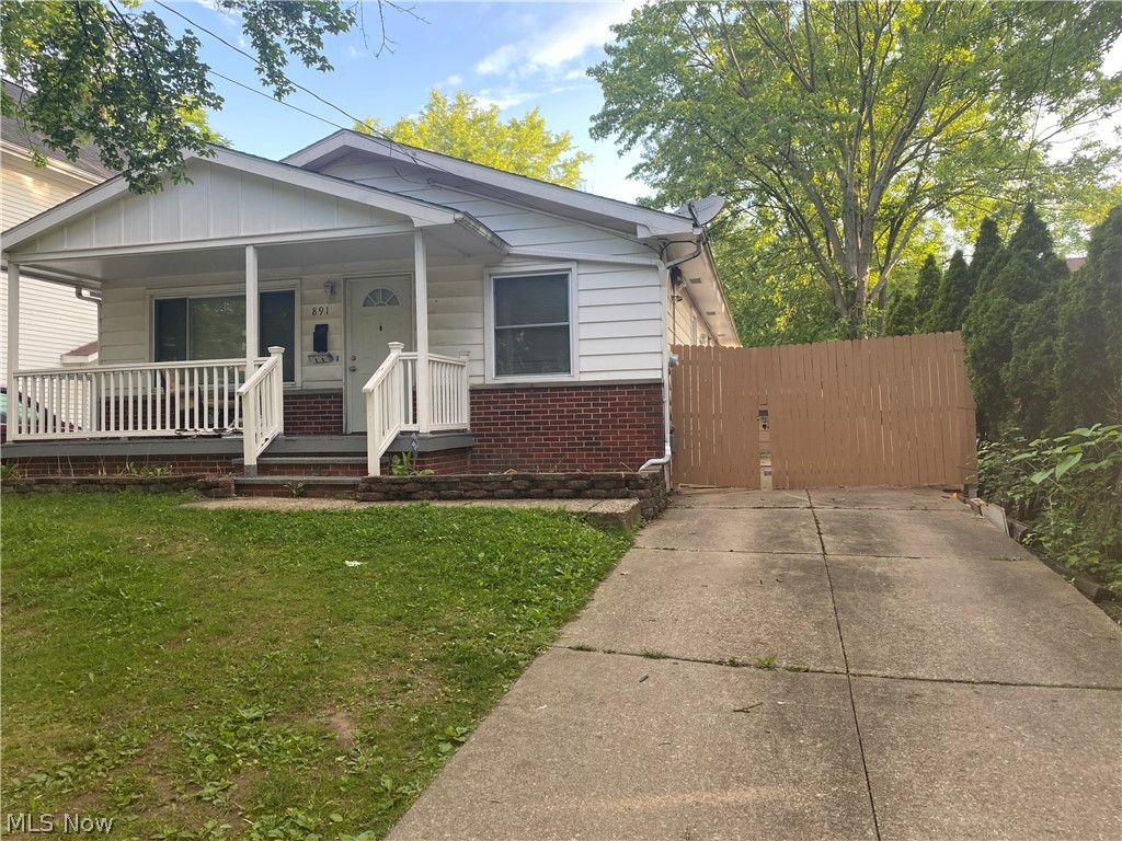 Larger than it looks this 3 bedroom, 2 full bath ranch is convenient to everything! Dining area 9x10 is right next to 9x11 kitcehn w/lots of counterspace.
Both bathrooms updated tile. Large closets & great storage throughout. Refrigerator, electric stove, central air remain. Vinyl tilt-in windows, glass block also.
Easy-care floors with spacious rooms plus full finished basement offers 4th bedroom 9x14, recreation room w/canned lights 13x18 has many possibilities, storage 7x14, hallway 5x13, and dream-size laundry 15x15 has an oversizd handy pantry shelving closet. All in area of well-kept homes; this solid home would take little to make it WOW again. Detached 2.5 car garage, very long concrete drive. Shaded/covered relaxing front porch, wood garden shed 8x8 with wood floor, covered back concrete patio 26x16 is great for family entertainment and BBQ fun, private fenced backyard, wood deck 19x8 for fun summer get-togethers. Nice flower garden areas, old Coi pond is next to peppermint