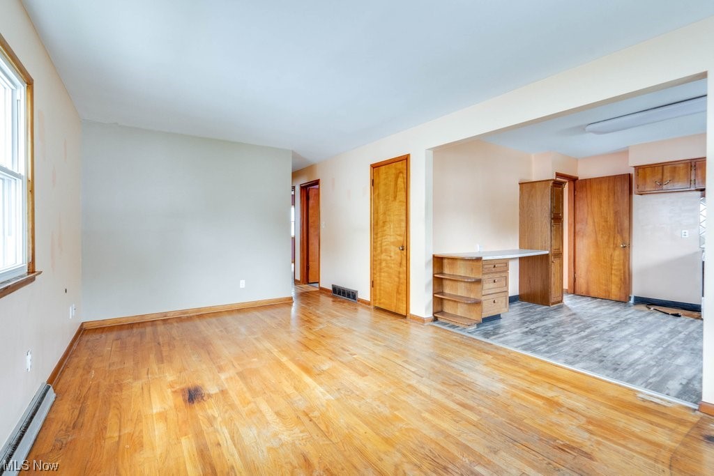 William A Johnstons Allenside - Residential