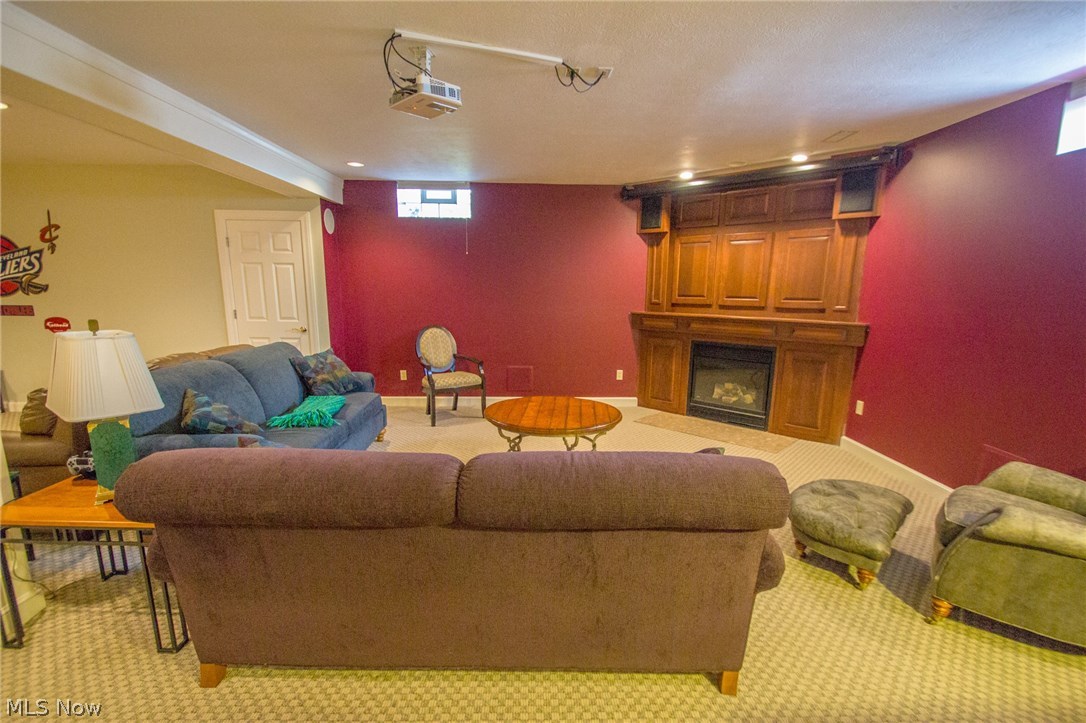 Fox Meadow - Residential