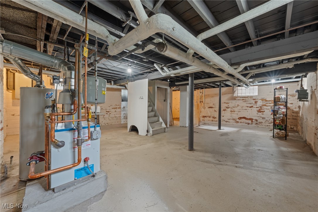 Shaker Heights, Ohio 44120, United States, 4 Bedrooms Bedrooms, ,3 BathroomsBathrooms,Residential,Active,143902