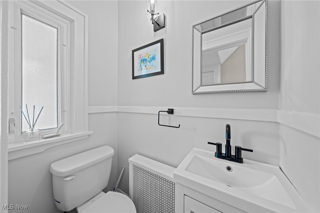 Shaker Heights, Ohio 44120, United States, 4 Bedrooms Bedrooms, ,3 BathroomsBathrooms,Residential,Active,143902