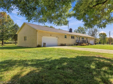 Tiny photo for 6904 Atlantic Boulevard NE, Louisville, OH 44641 (MLS # 5255386)