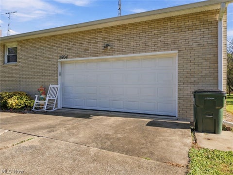 Tiny photo for 6904 Atlantic Boulevard NE, Louisville, OH 44641 (MLS # 5255386)