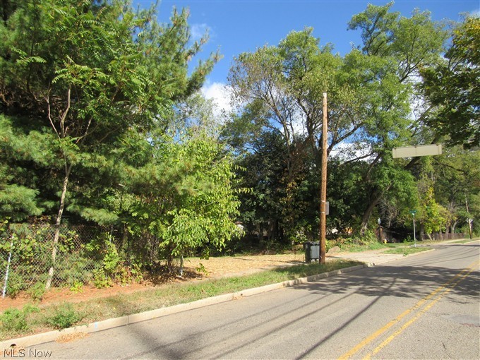 Tallmadge Township 4 - Land