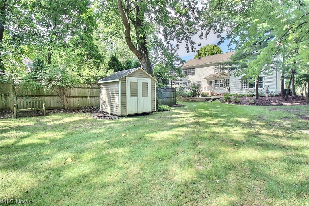 Bratenahl - Residential