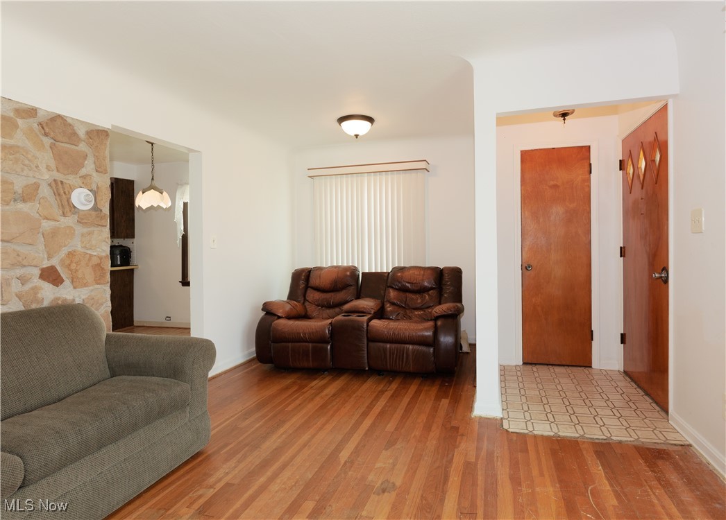 13704 Maple Leaf Drive, Garfield Heights, Ohio image 23