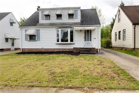 13704 Maple Leaf Drive, Garfield Heights, OH 44125 - MLS#: 5121411