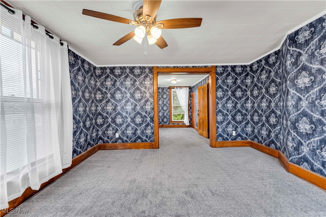 Village/New London - Residential