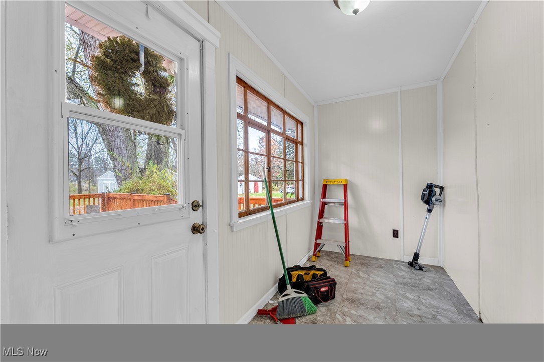 Village/New London - Residential