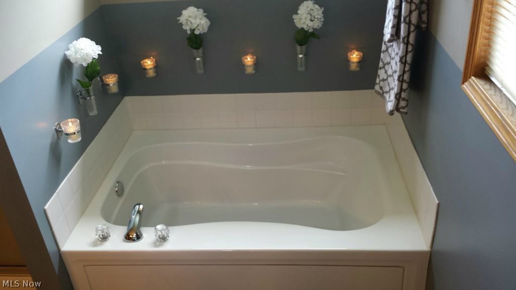 Stillmeadow Estate #9 - Residential