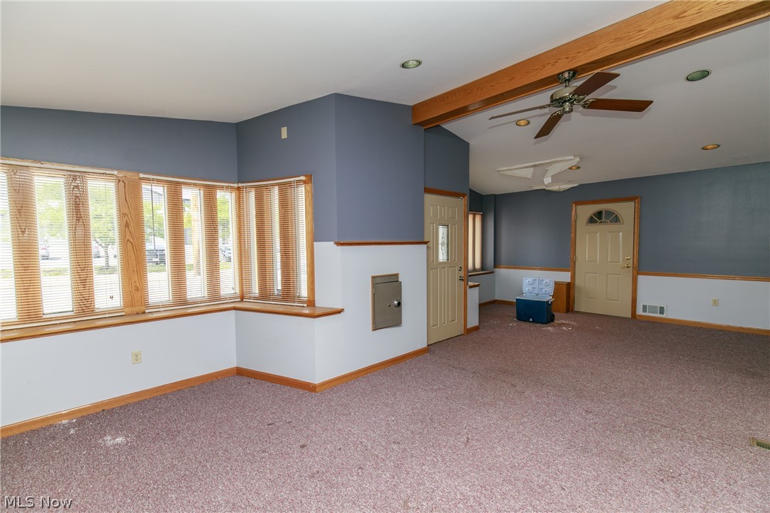 Fw Sears Sub - Commercial Lease