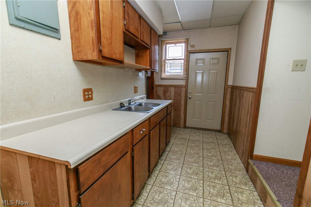 Fw Sears Sub - Commercial Lease