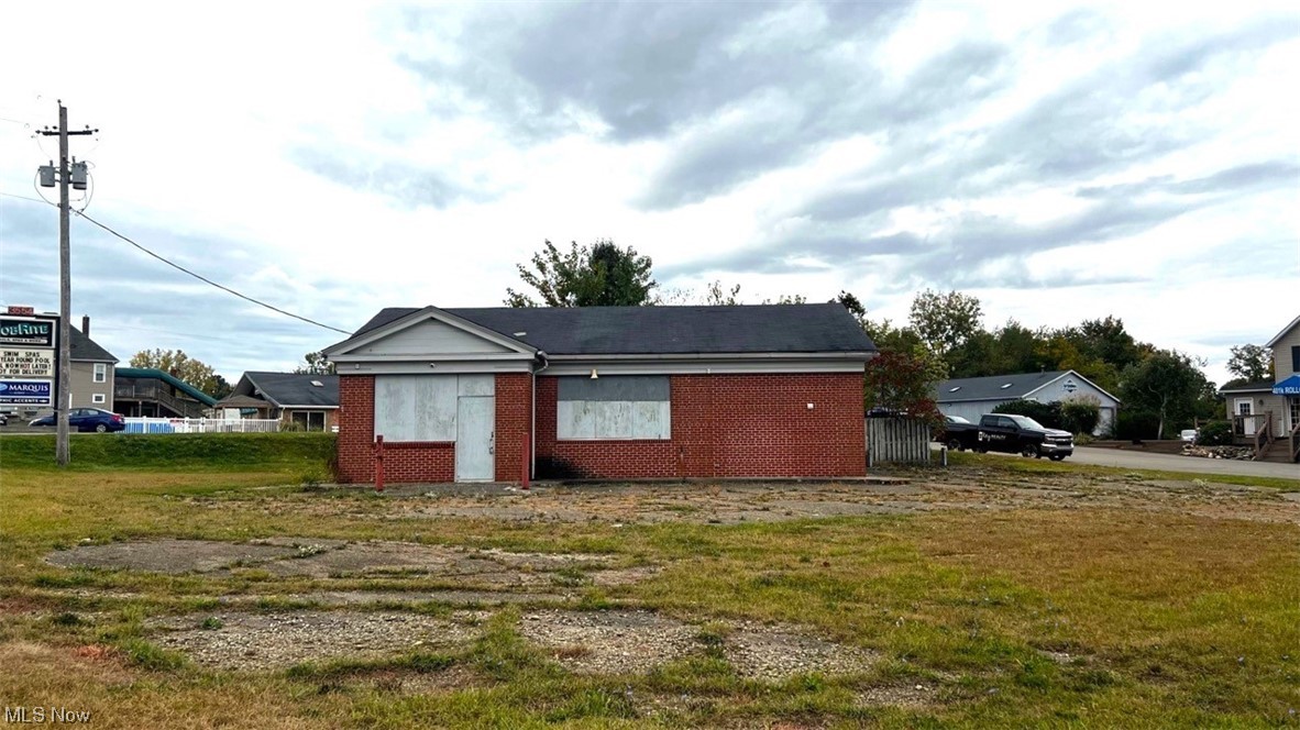 Caston - Commercial Sale