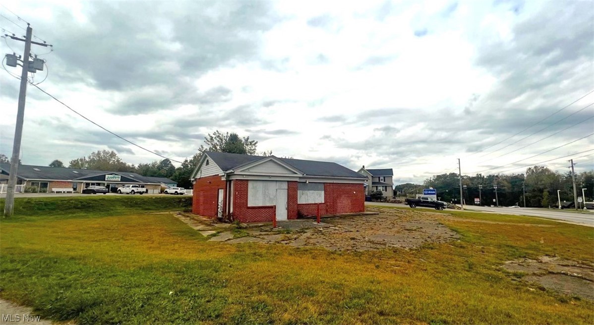 Caston - Commercial Sale