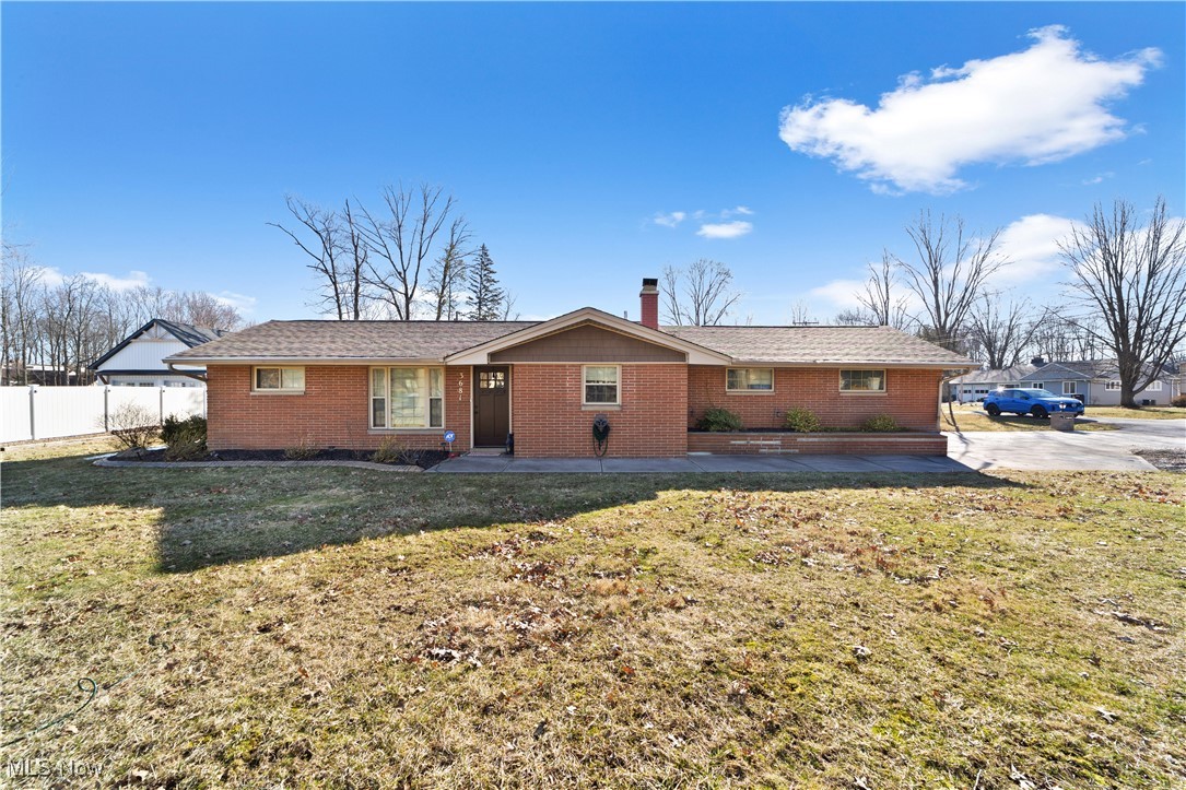 3681 Nagel Road, Avon, Ohio image 4