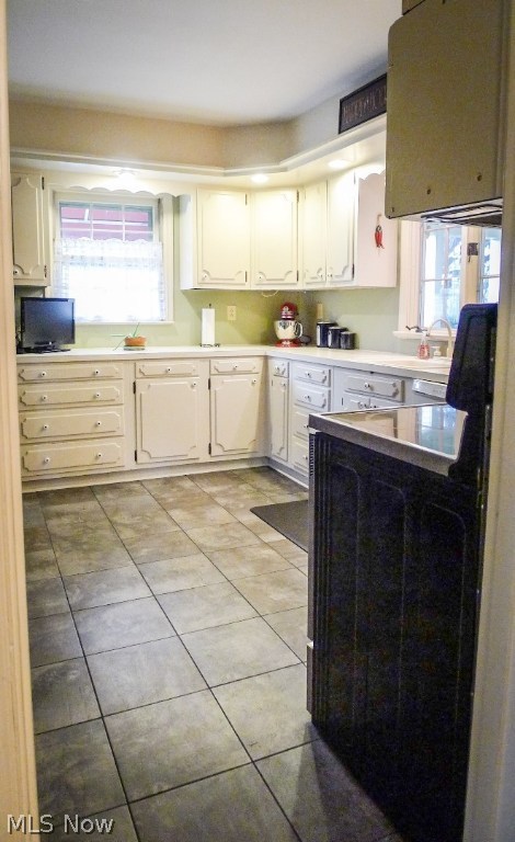 John S Mcconnells Grandview Ad - Residential