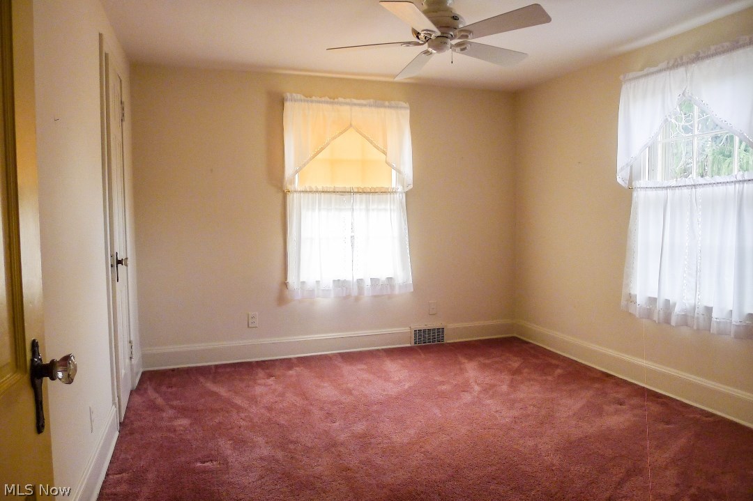 John S Mcconnells Grandview Ad - Residential