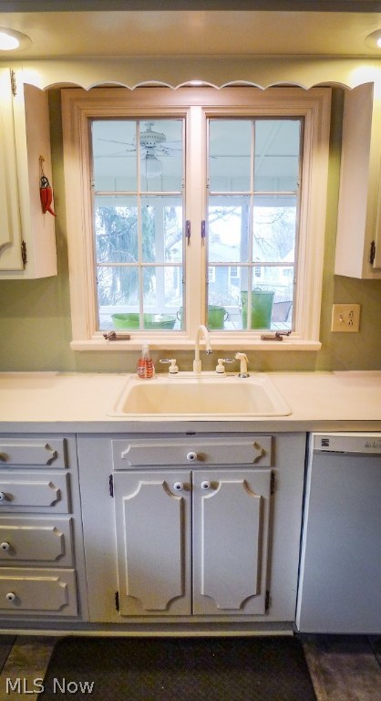 John S Mcconnells Grandview Ad - Residential