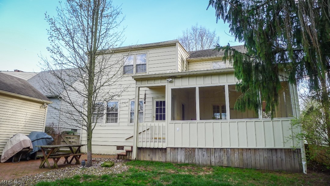 John S Mcconnells Grandview Ad - Residential