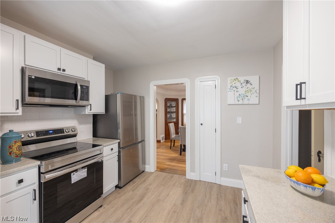 Cleveland Heights Blvd - Residential