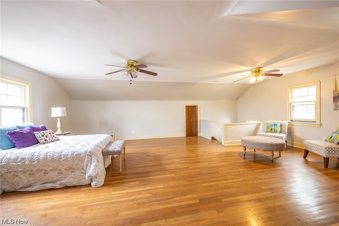 Cleveland Heights Blvd - Residential