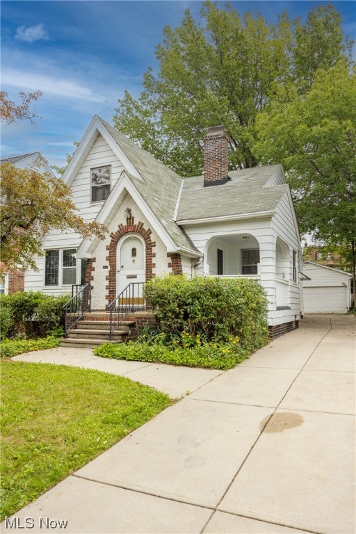 Cleveland Heights Blvd - Residential