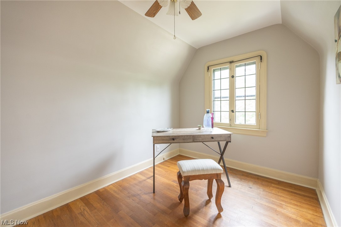 Cleveland Heights Blvd - Residential