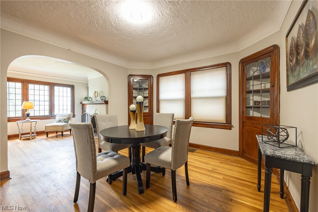 Cleveland Heights Blvd - Residential