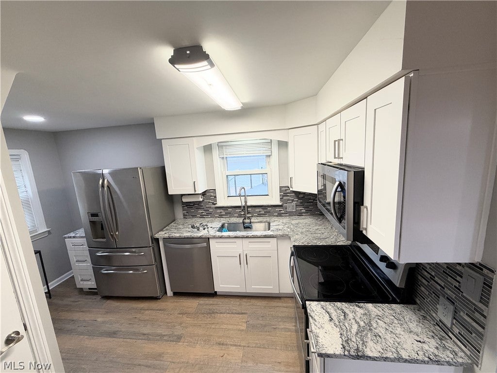 90 E 207th Street