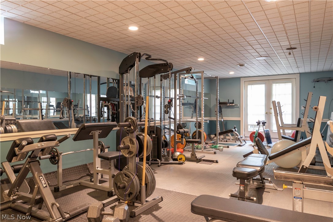 Russo Lakhani 01 Correcti - Residential