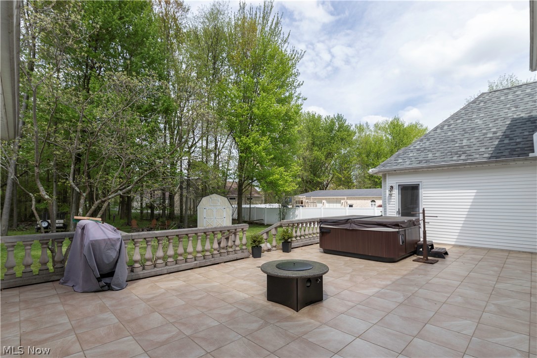 Russo Lakhani 01 Correcti - Residential