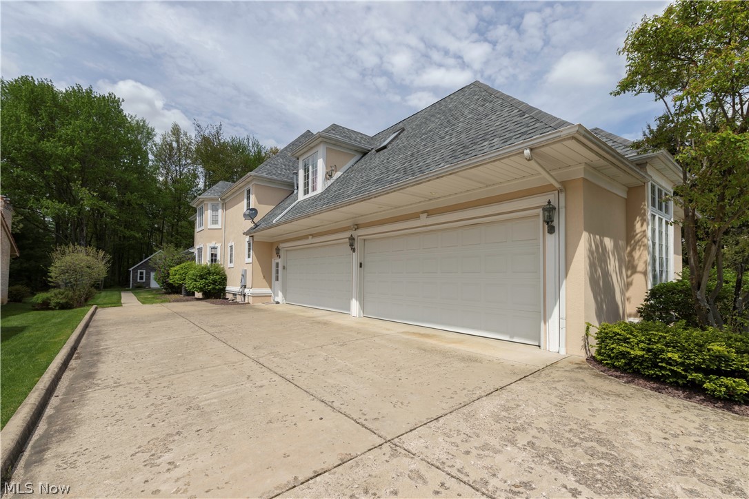 Russo Lakhani 01 Correcti - Residential