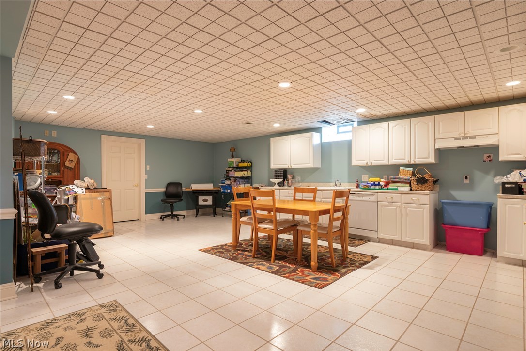 Russo Lakhani 01 Correcti - Residential