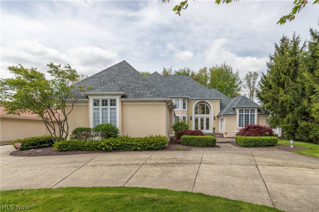 Russo Lakhani 01 Correcti - Residential