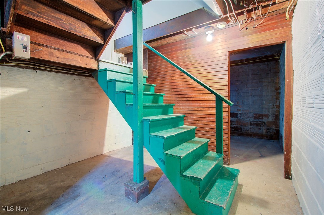 City/Louisville - Residential