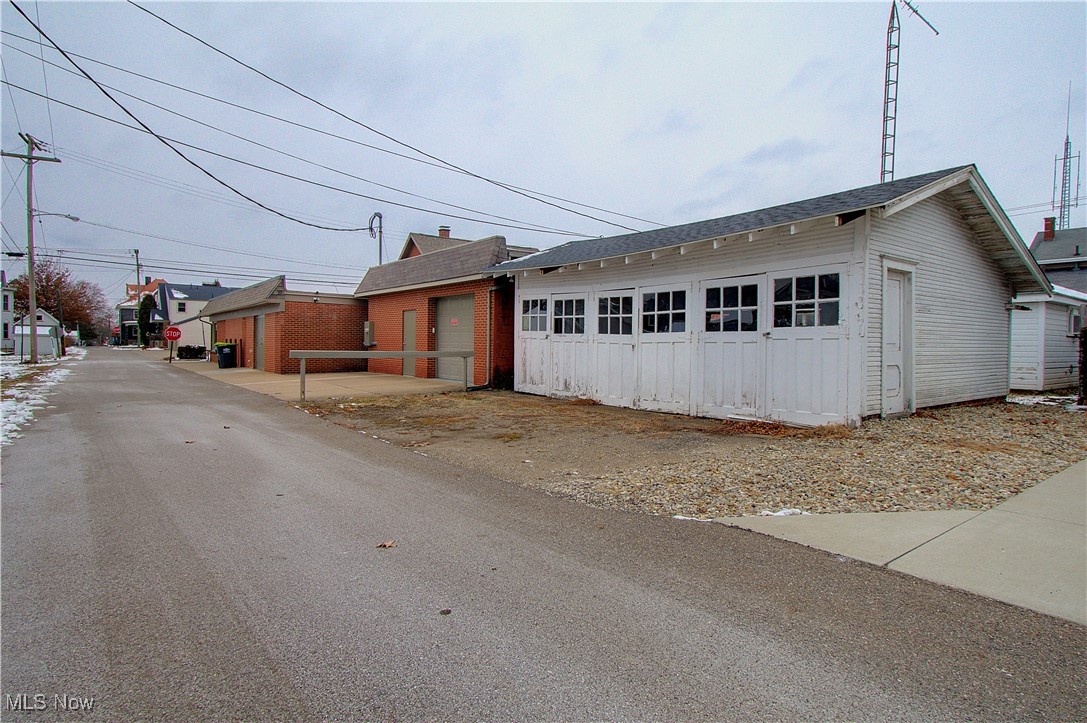 City/Louisville - Residential